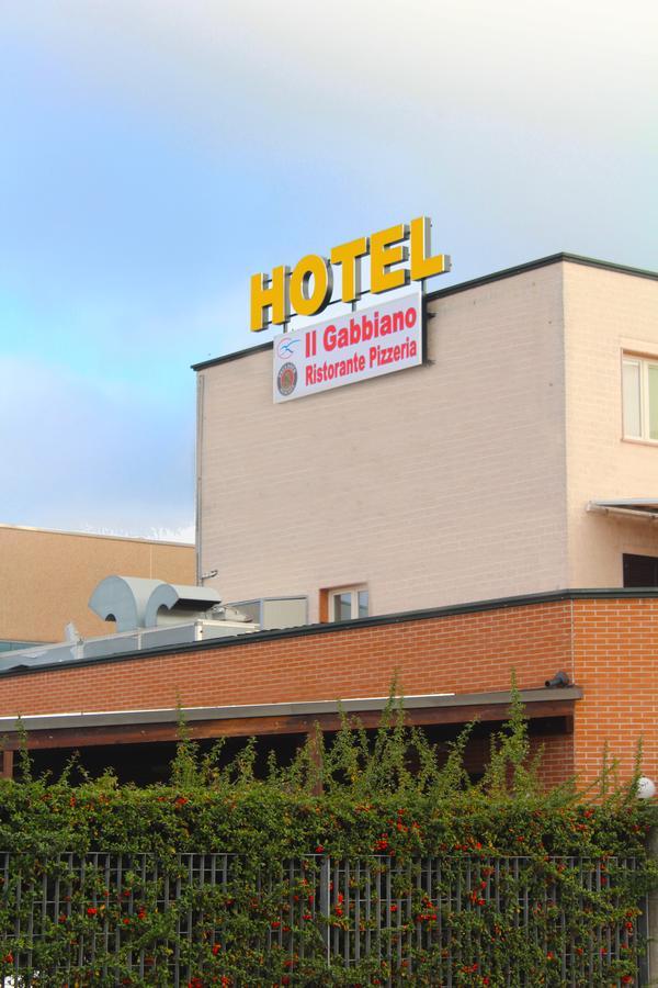Dolcedorme Garni Hotel Parma Bagian luar foto