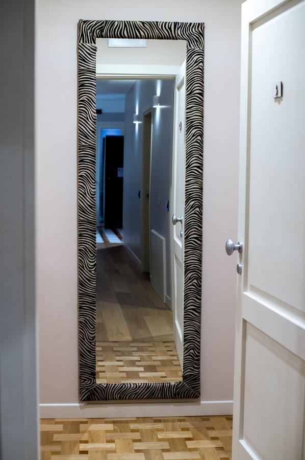Dolcedorme Garni Hotel Parma Bagian luar foto